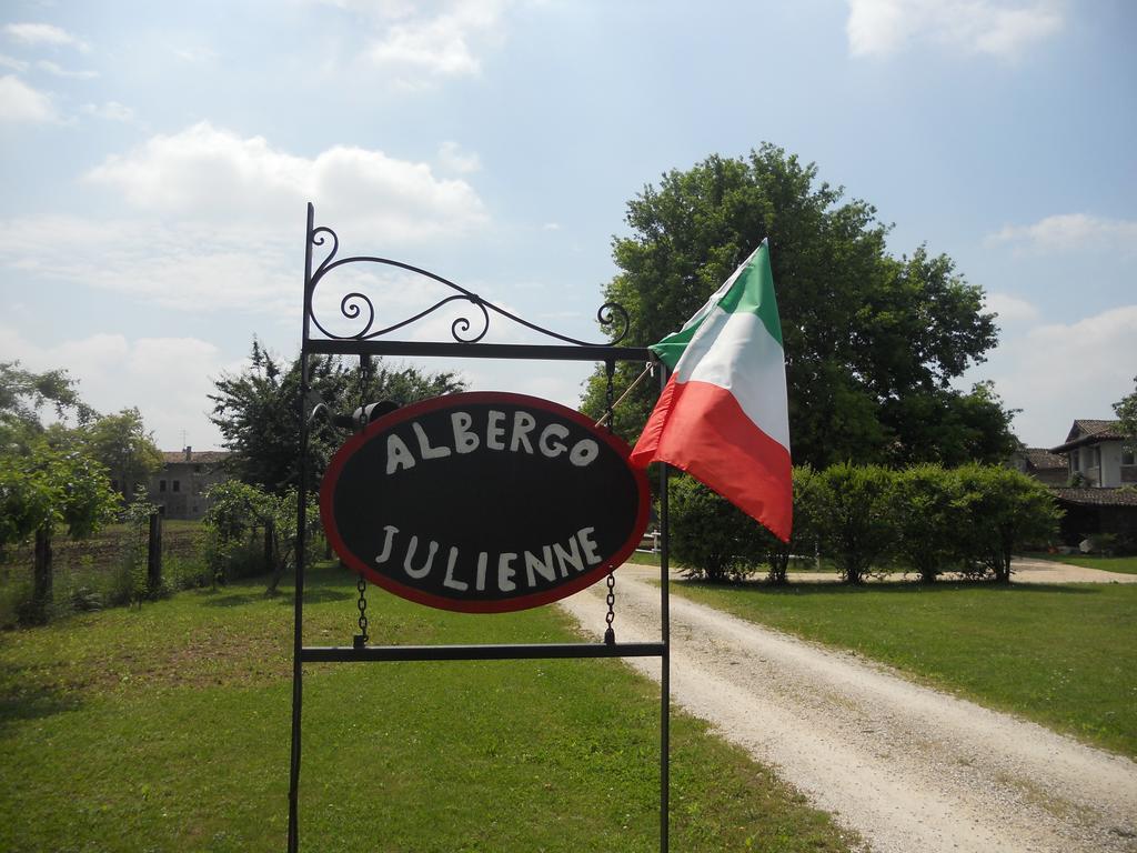 Albergo Julienne Arba Esterno foto