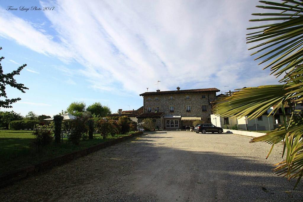 Albergo Julienne Arba Esterno foto